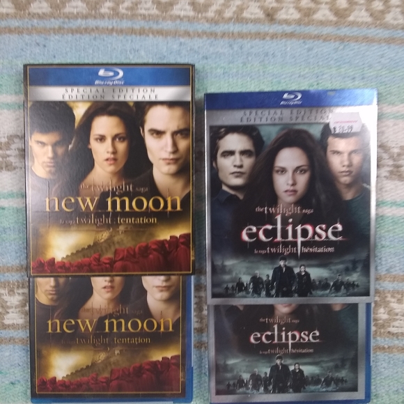 NWT BLU RAY DISC  ECLIPSE AND NEW MOON - Picture 3 of 8